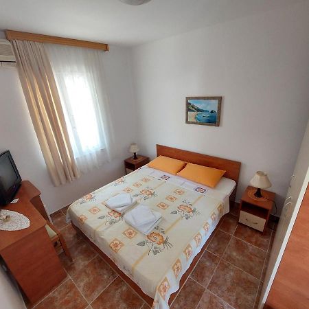 Sunny Side Vala Hotel Будва Екстериор снимка